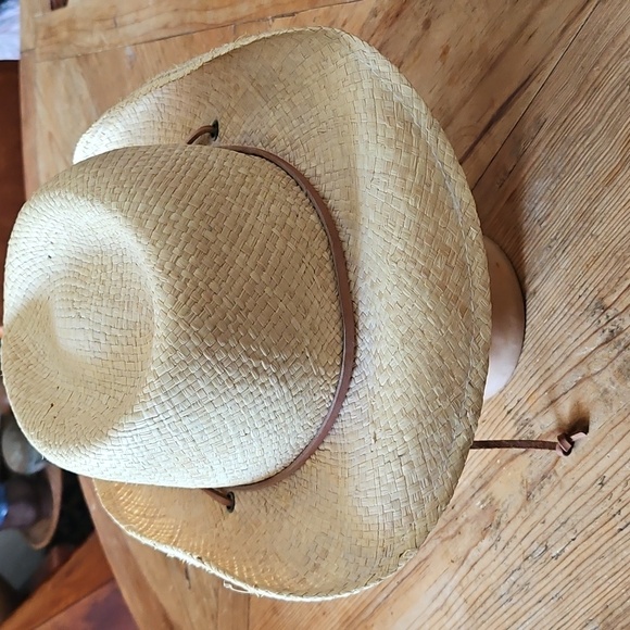 Woman's Stetson U.S.A. X-Large 7 1/2- 7 5/8 Straw Cowboy Hat Leather Chin Strap - Picture 4 of 9